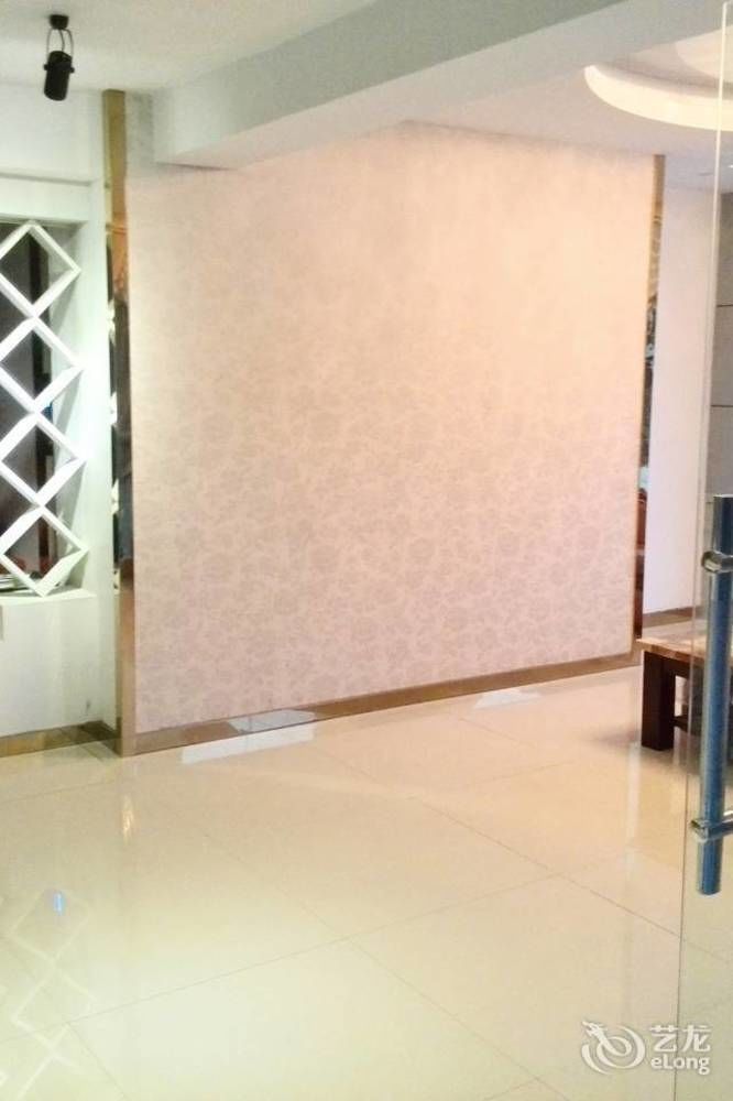 Guilin Tianyi Business Hotel Екстериор снимка